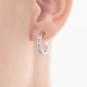 🩵Authentic TIFFANY & CO Sterling Silver Hoop Earrings 🩵
